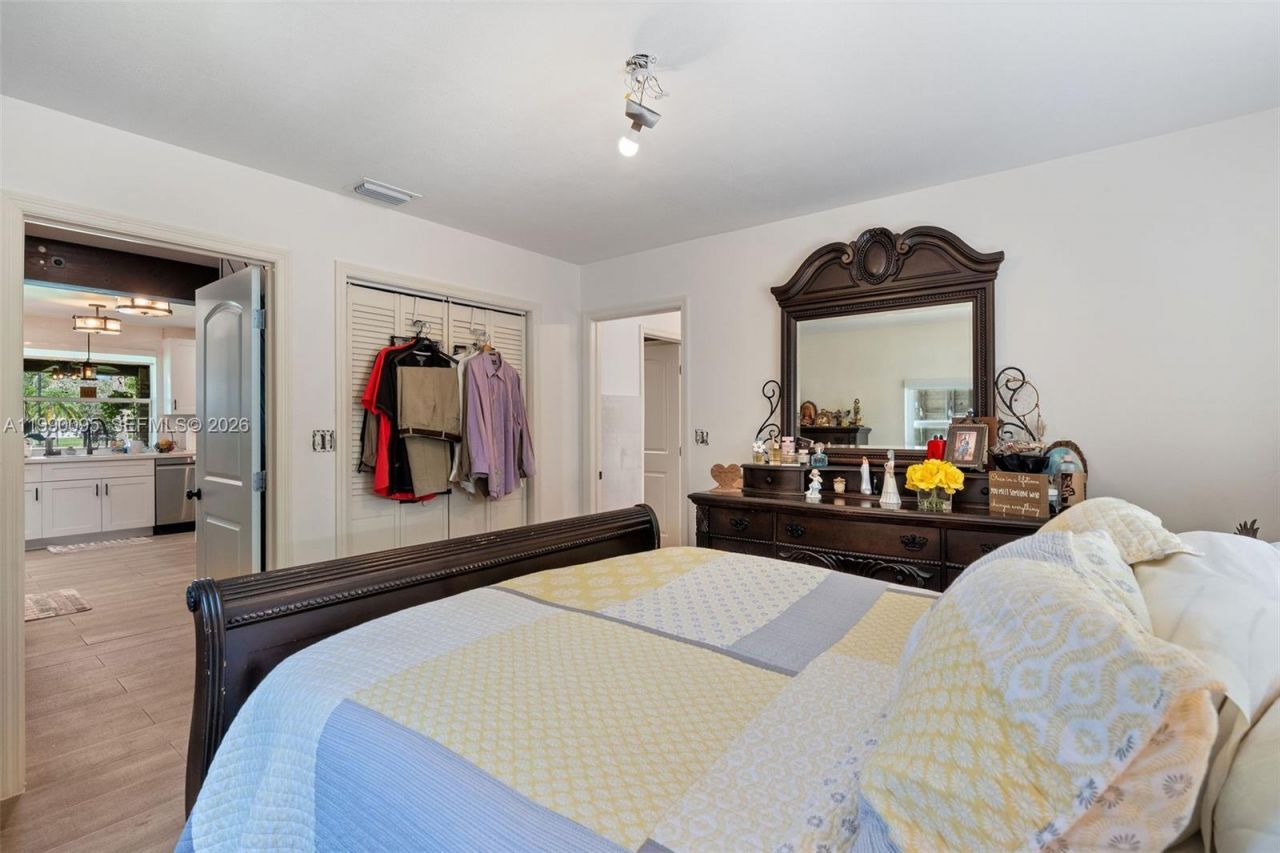 310 NW 130th Ave , Miami, FL 33182 Photo