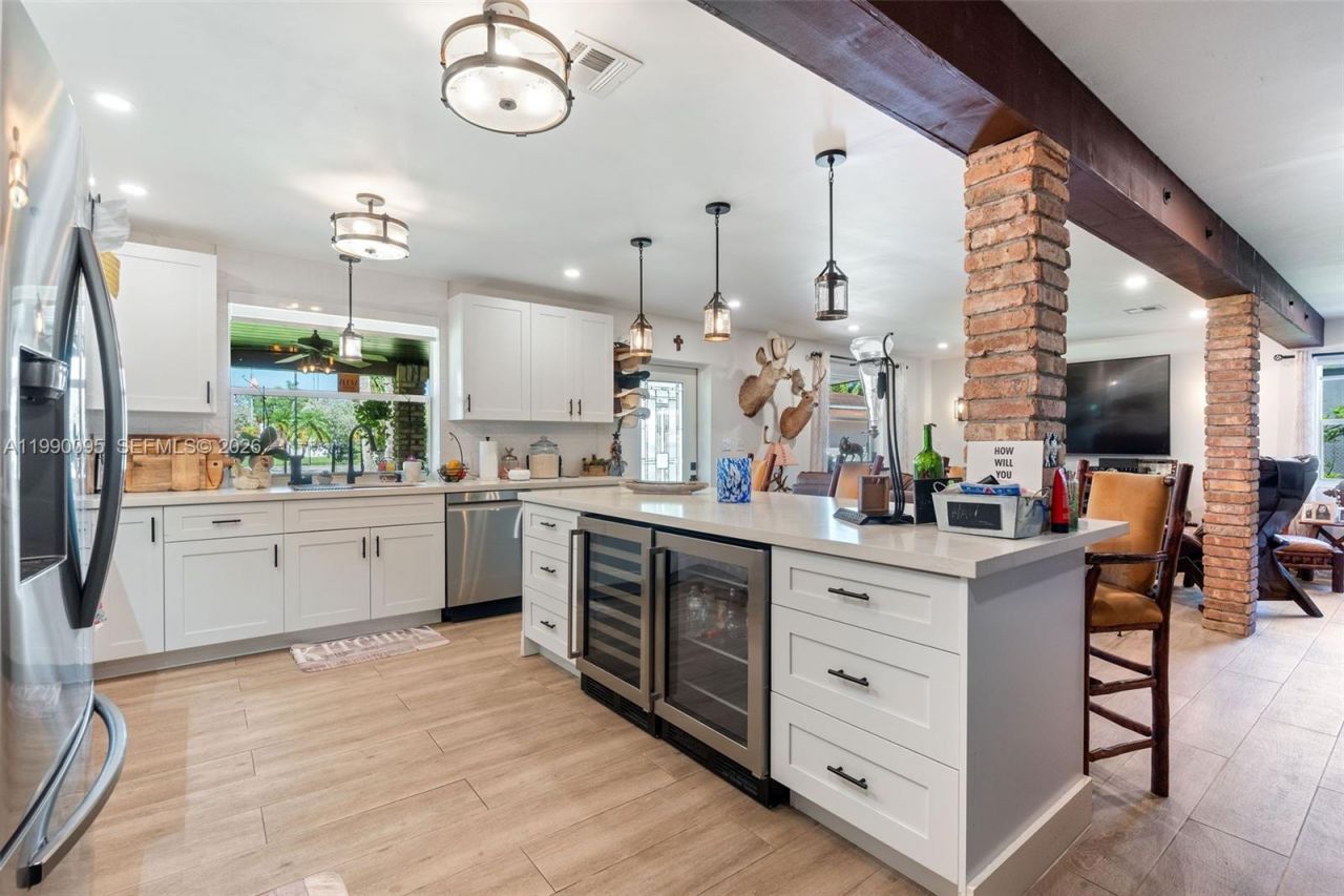 310 NW 130th Ave , Miami, FL 33182 Photo