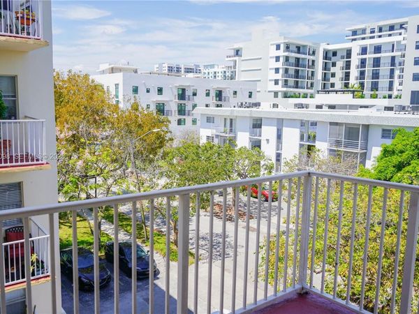 2008 Jackson St , Unit D1, Hollywood, FL 33020