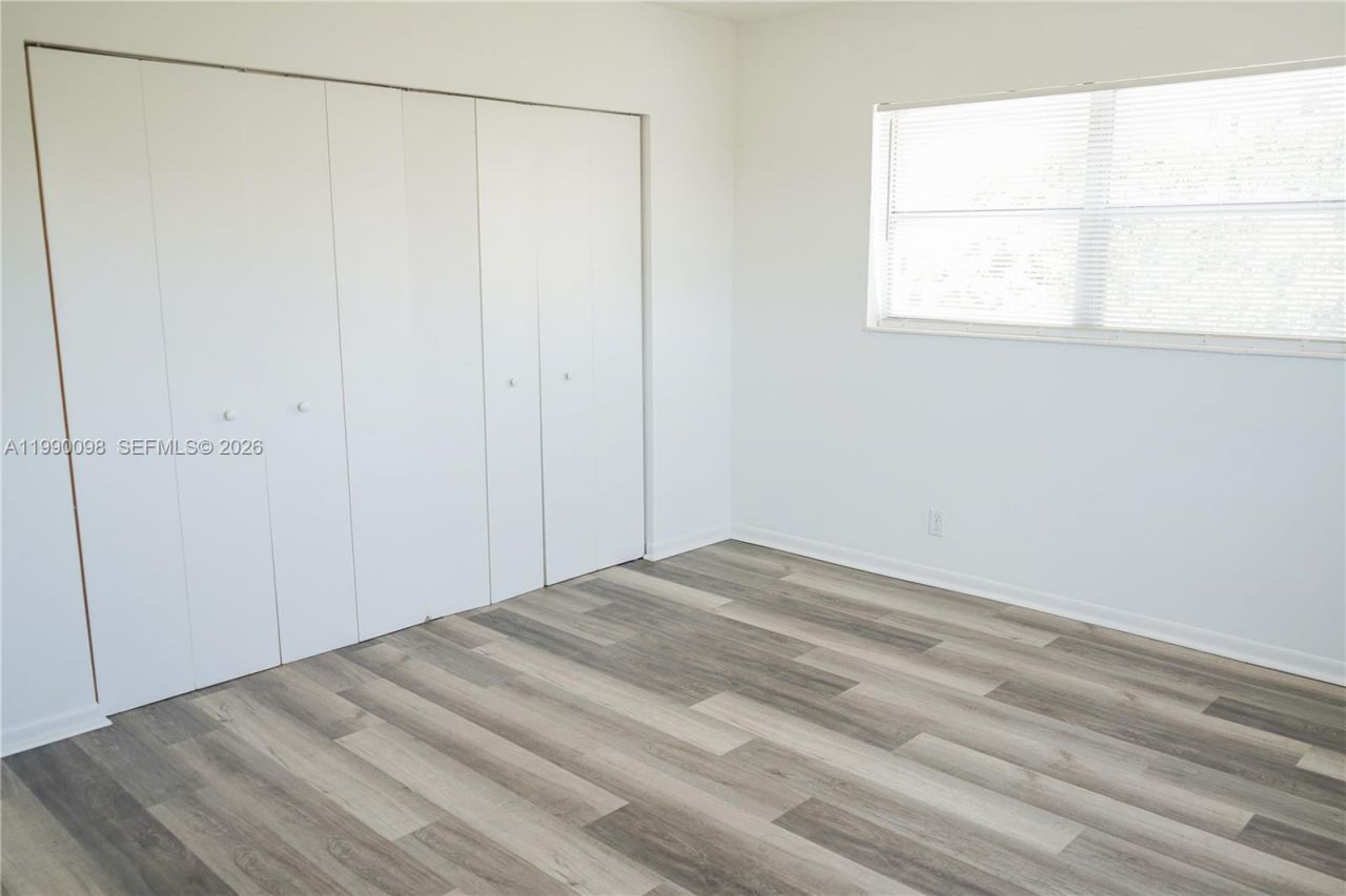 2008 Jackson St , Unit D1, Hollywood, FL 33020 Photo