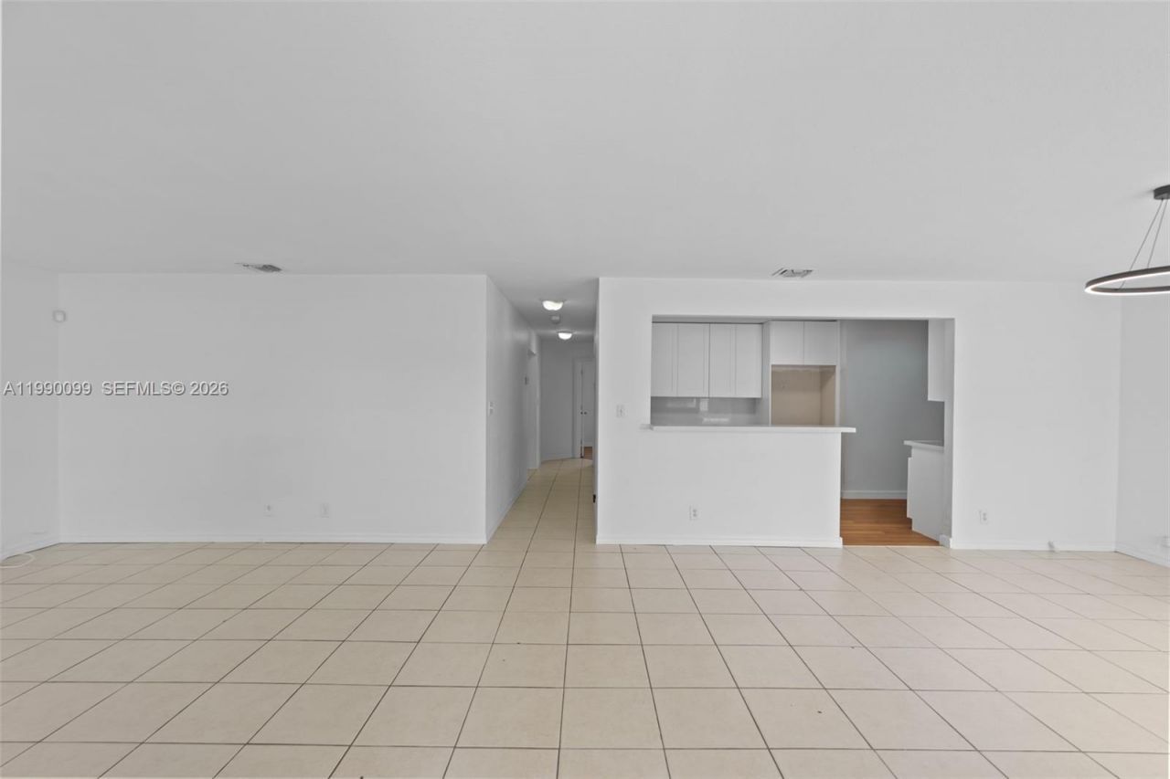 841 NW 10th Street, Hallandale Beach, FL 33009 Photo