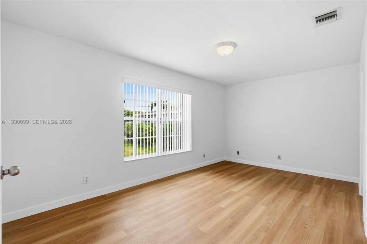 841 NW 10th Street, Hallandale Beach, FL 33009 Photo
