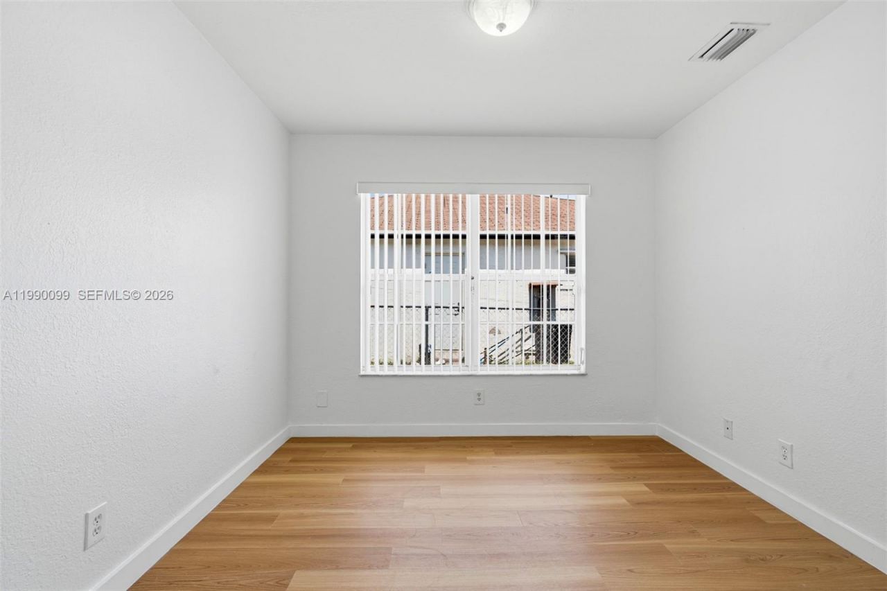 841 NW 10th Street, Hallandale Beach, FL 33009 Photo