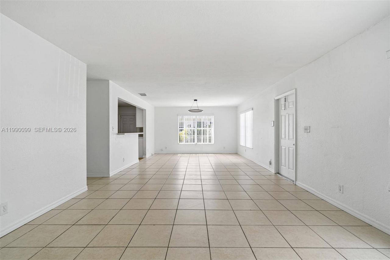 841 NW 10th Street, Hallandale Beach, FL 33009 Photo