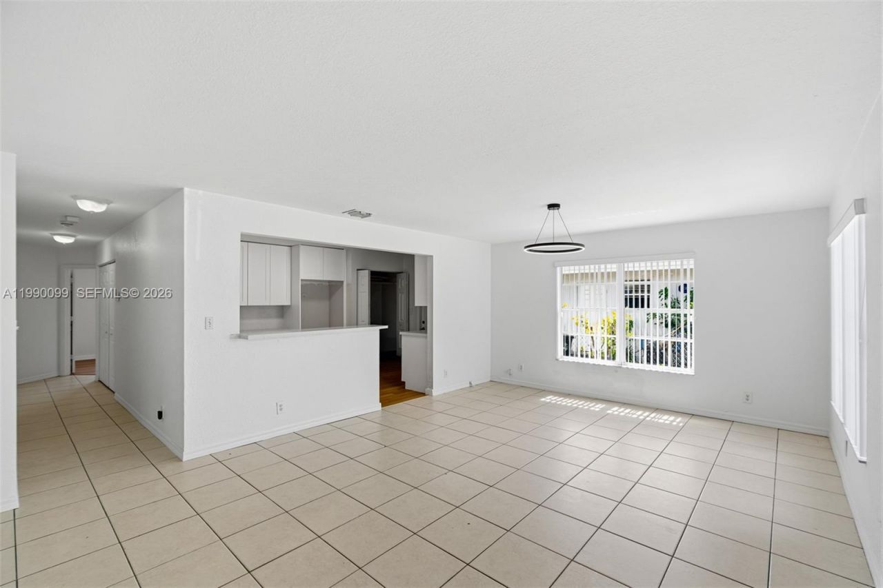 841 NW 10th Street, Hallandale Beach, FL 33009 Photo