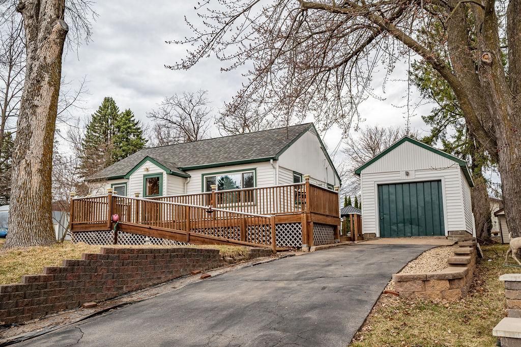 158 W Summit Avenue, Ellsworth, WI 54011