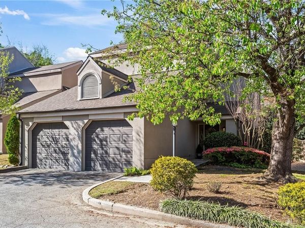 2914 Lenox Road NE, Unit 18, Atlanta, GA 30324