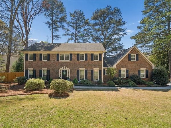 5111 Meadowlake Lane, Atlanta, GA 30338