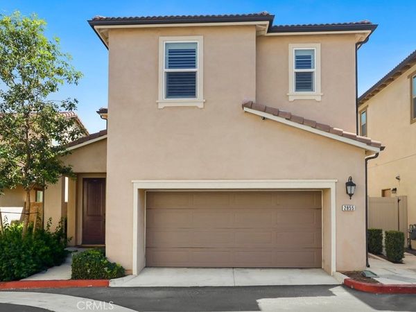 2855 Villa Catalonia Court, Corona, CA 92881