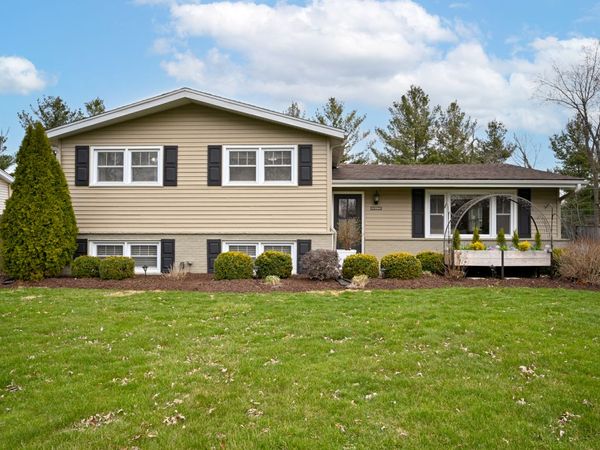 3S171 Arboretum Road , Glen Ellyn, IL 60137