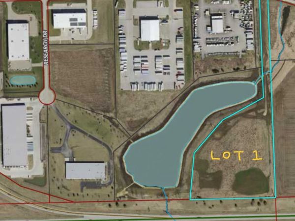 0 Research Pkwy Lot 1 , Davenport, IA 52806