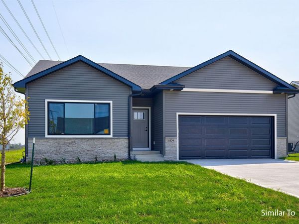 1705 20th Avenue SE, Altoona, IA 50009