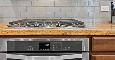 118 Chickadee Ln, Gilroy, CA 95020 Photo