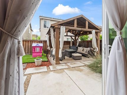 118 Chickadee Ln, Gilroy, CA 95020 Photo