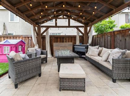 118 Chickadee Ln, Gilroy, CA 95020 Photo