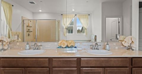 118 Chickadee Ln, Gilroy, CA 95020 Photo