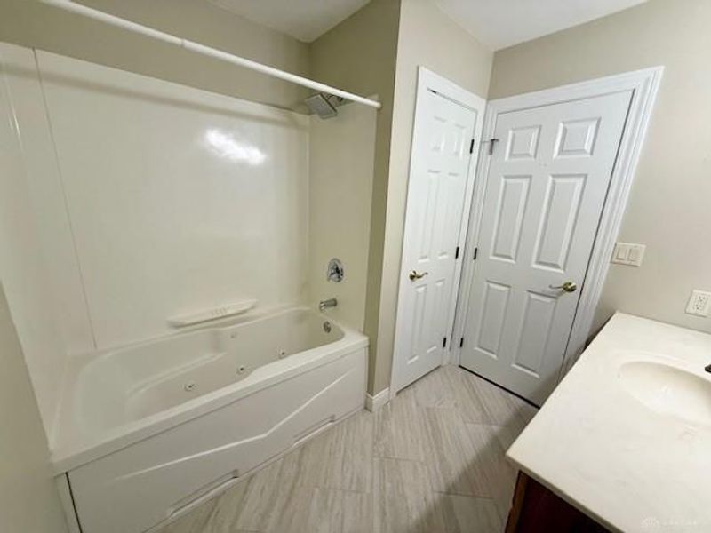 651 N Downing, Unit 8, Piqua, OH 45356 Photo 21