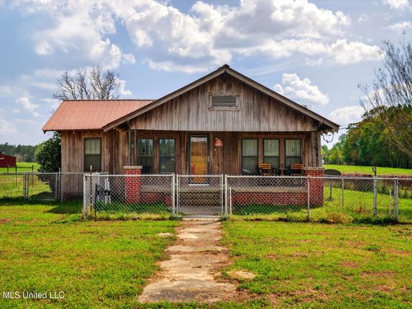 554 Homer Ladner Road, Poplarville, MS 39470
