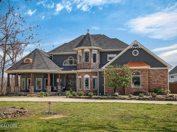 5715 Pleasant Ridge Rd, Sparta, TN 38583