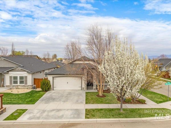 11324 W Trestlewood St, Boise, ID 83709