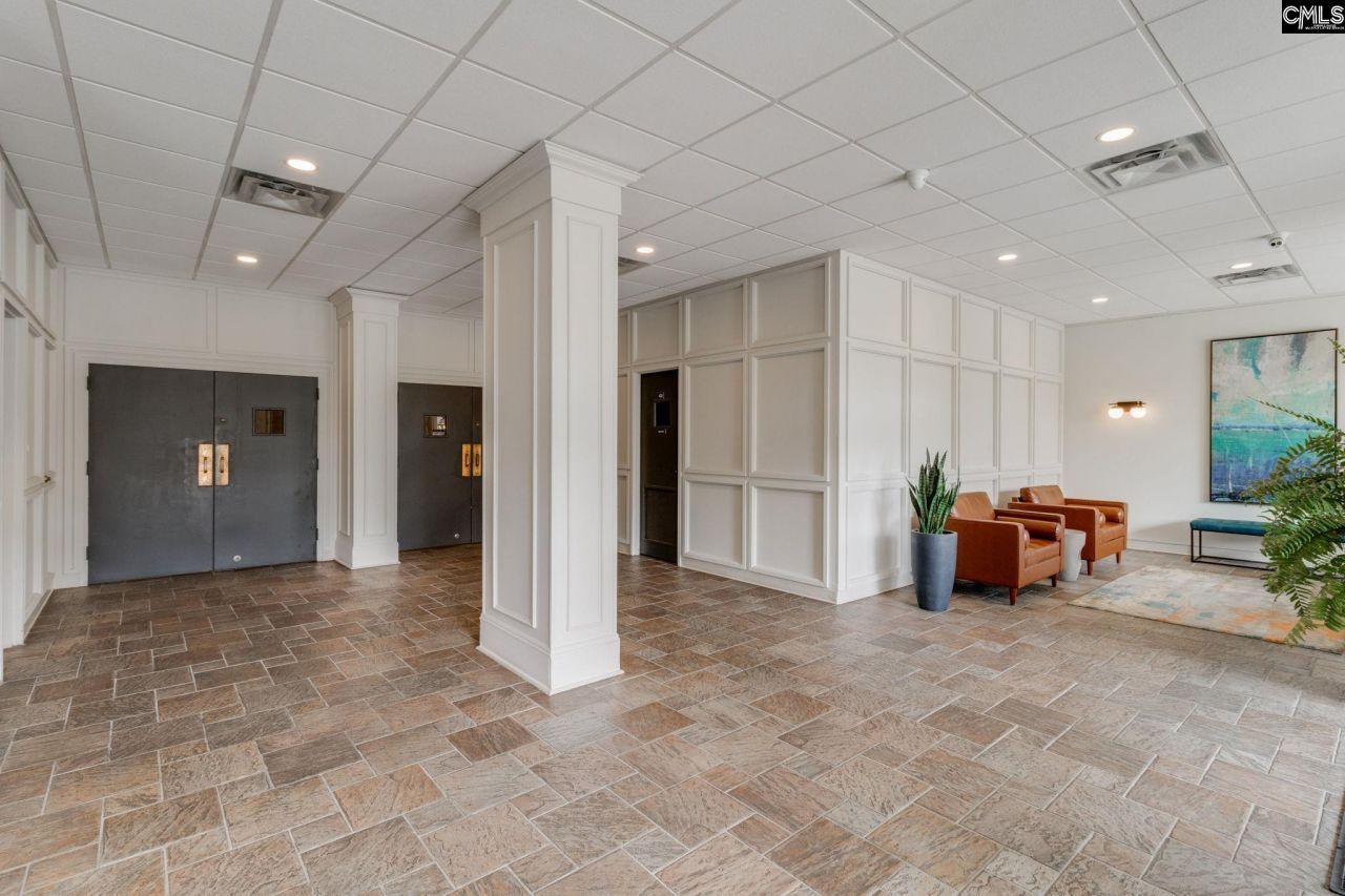 619 King Street  Photo 23