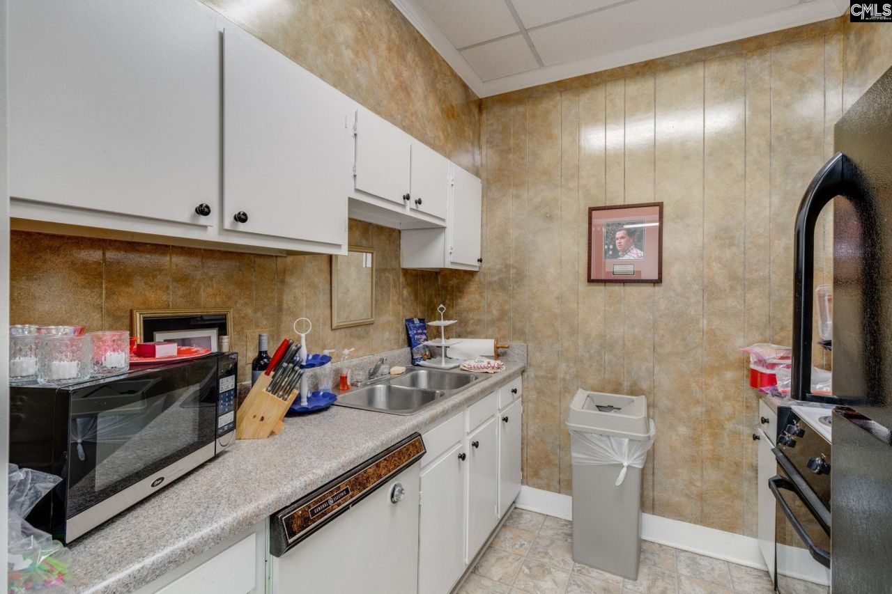 619 King Street  Photo 28