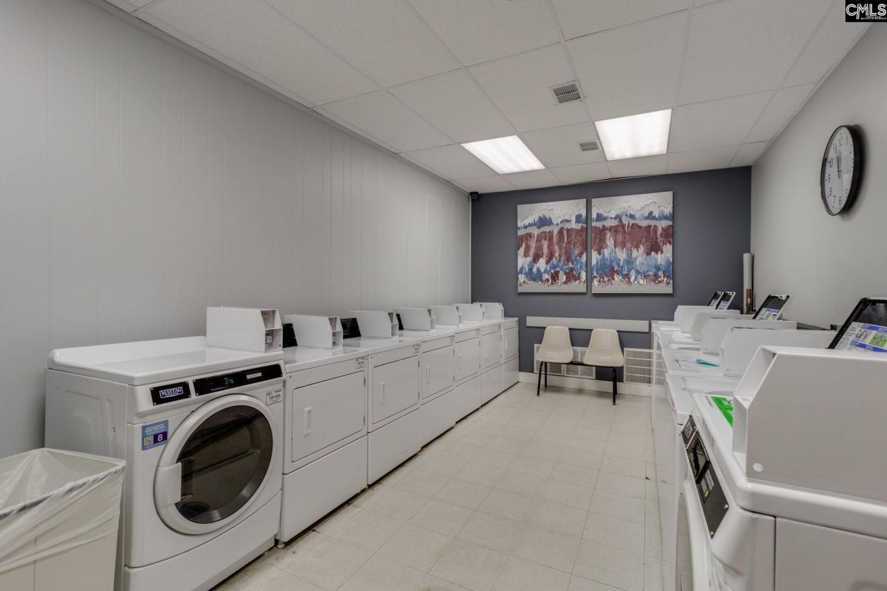 619 King Street  Photo 29