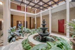 619 King Street  photo 4