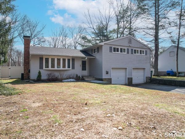 38 Mountain, Cheshire, CT 06410