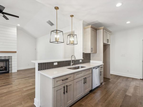 447 JOSEPHINE ST, Memphis, TN 38111