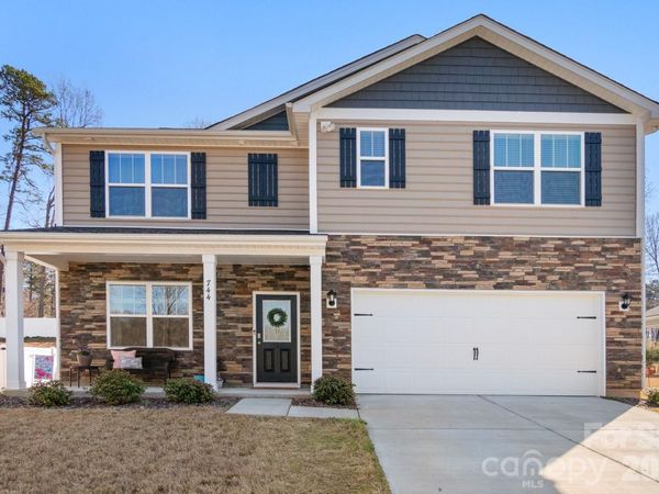 744 Saddlebred Lane, Locust, NC 28097