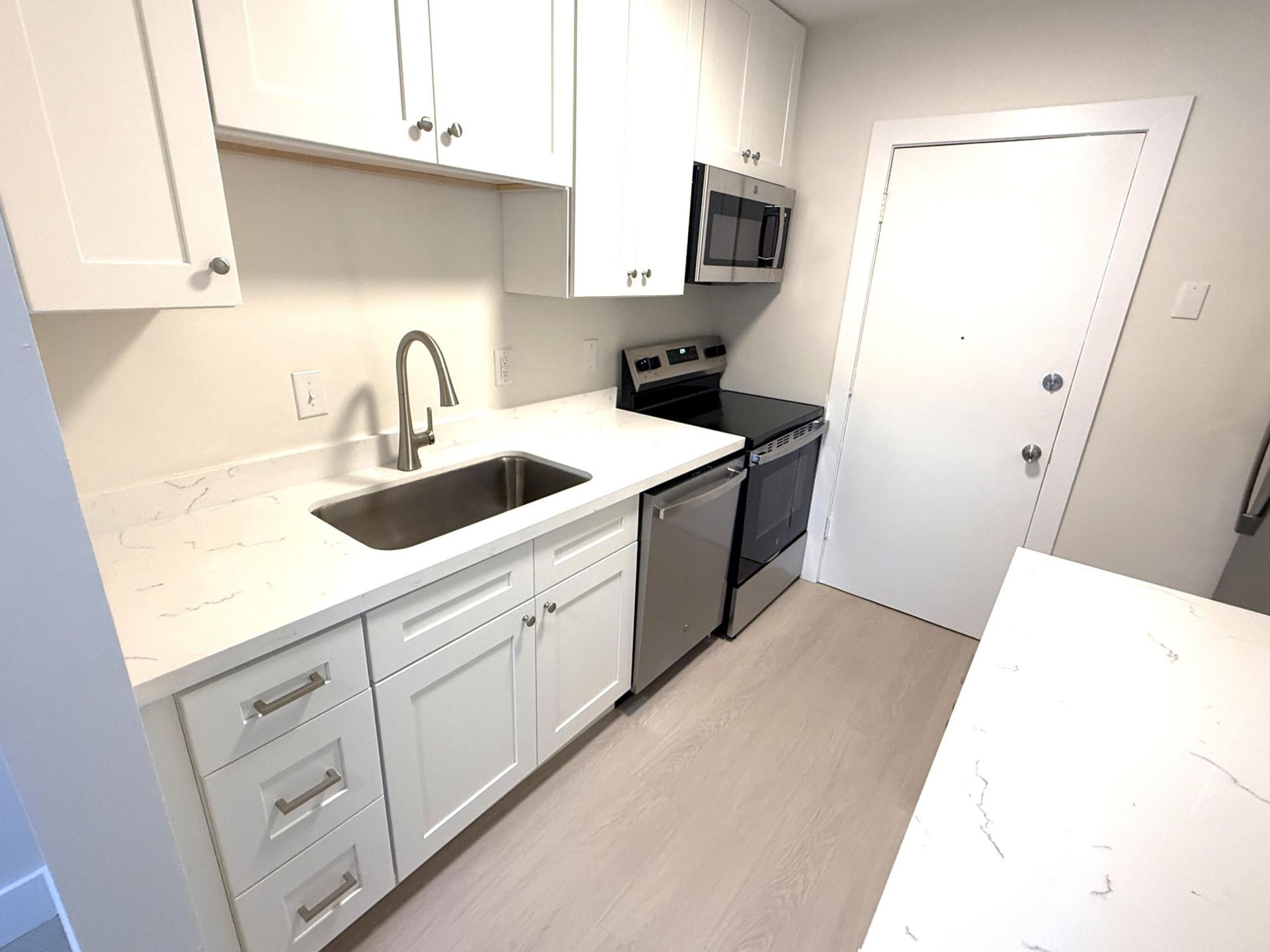 2220 NE 68 Street, Unit 1007, Fort Lauderdale, FL 33308 Photo