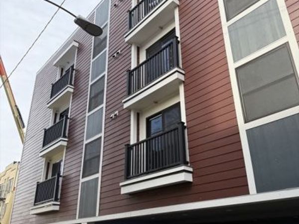 208 Cherry Street, Unit 11, Chelsea, MA 02150