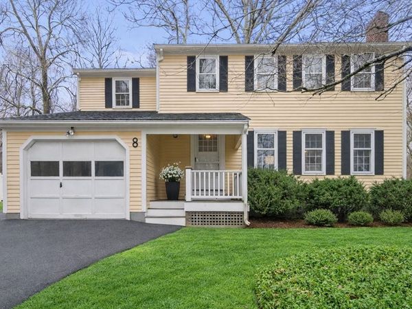 8 Woodfall Road, Medfield, MA 02052