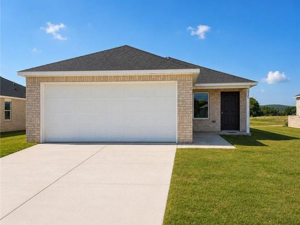 535 E Boston Street, Prairie Grove, AR 72753