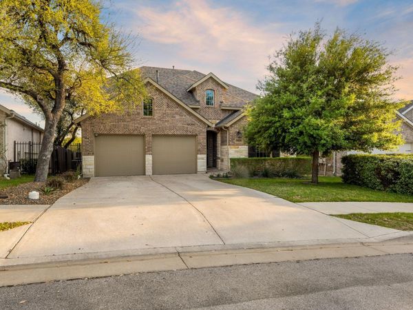 21824 Rock Wren RD, Spicewood, TX 78669