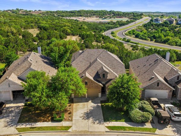 21824 Rock Wren RD, Spicewood, TX 78669