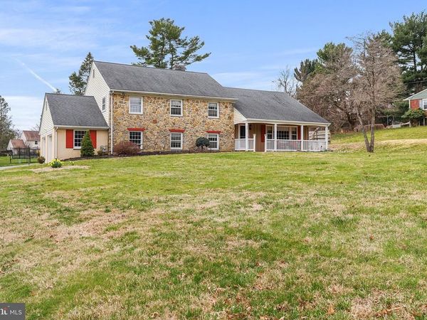 202 IVY LANE, GLEN MILLS, PA 19342