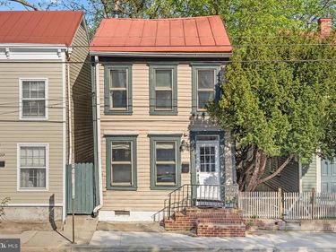 329 N PATRICK STREET, ALEXANDRIA, VA 22314