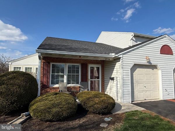4713 B CHARLES ROAD , MECHANICSBURG, PA 17050