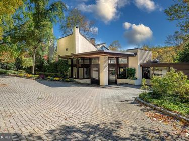 51 CROSBY BROWN ROAD, GLADWYNE, PA 19035