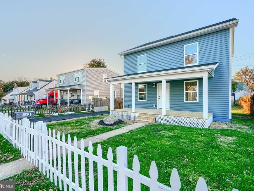 9 Avenal Road, Baltimore, MD 21221 Main Photo