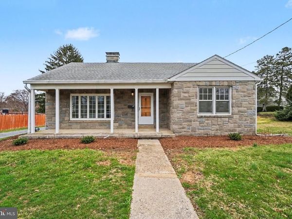 1555 LOCUST STREET, NEW CUMBERLAND, PA 17070