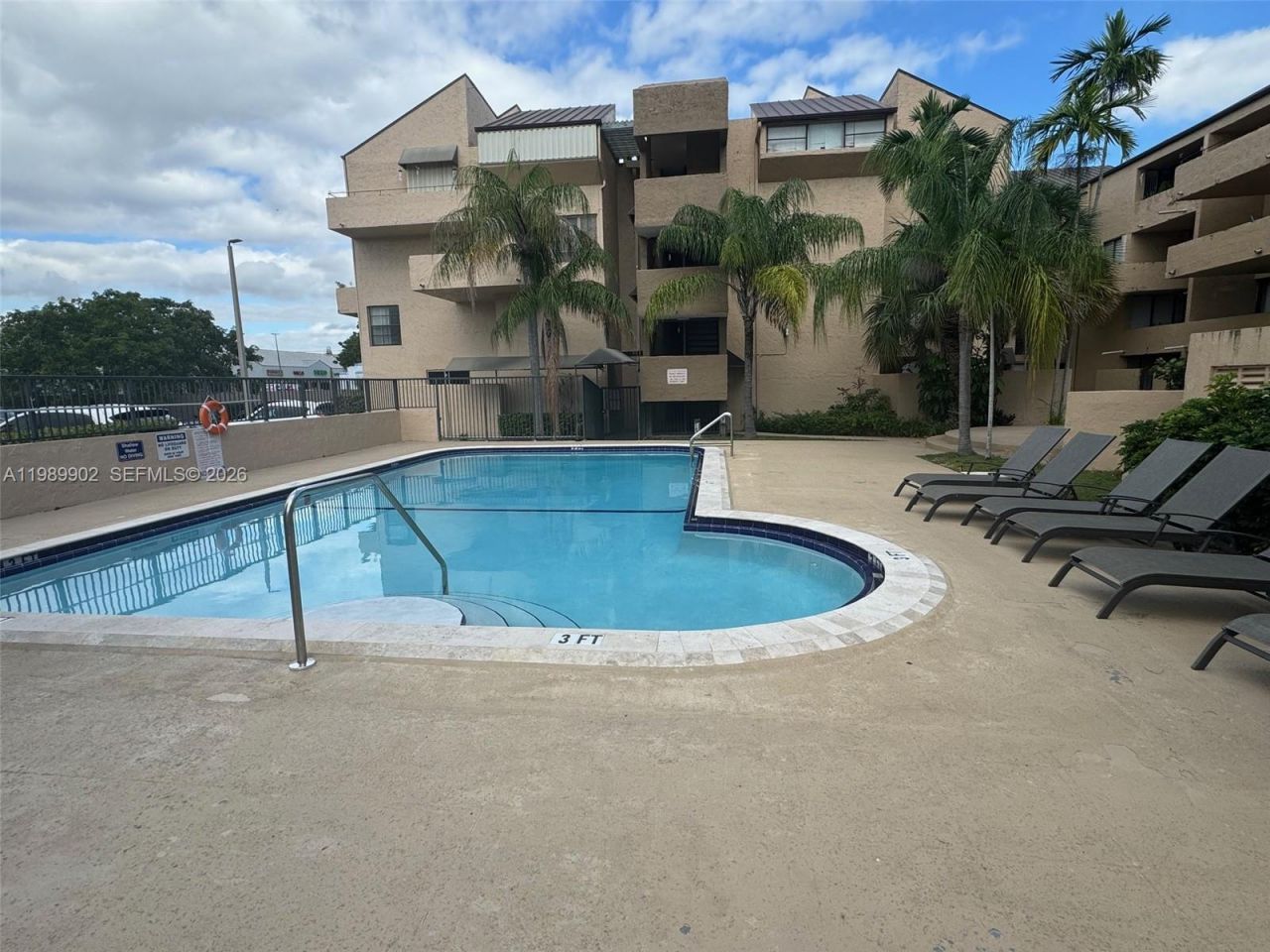 10500 SW 108th Ave, Unit B303, Miami, FL 33176 Photo