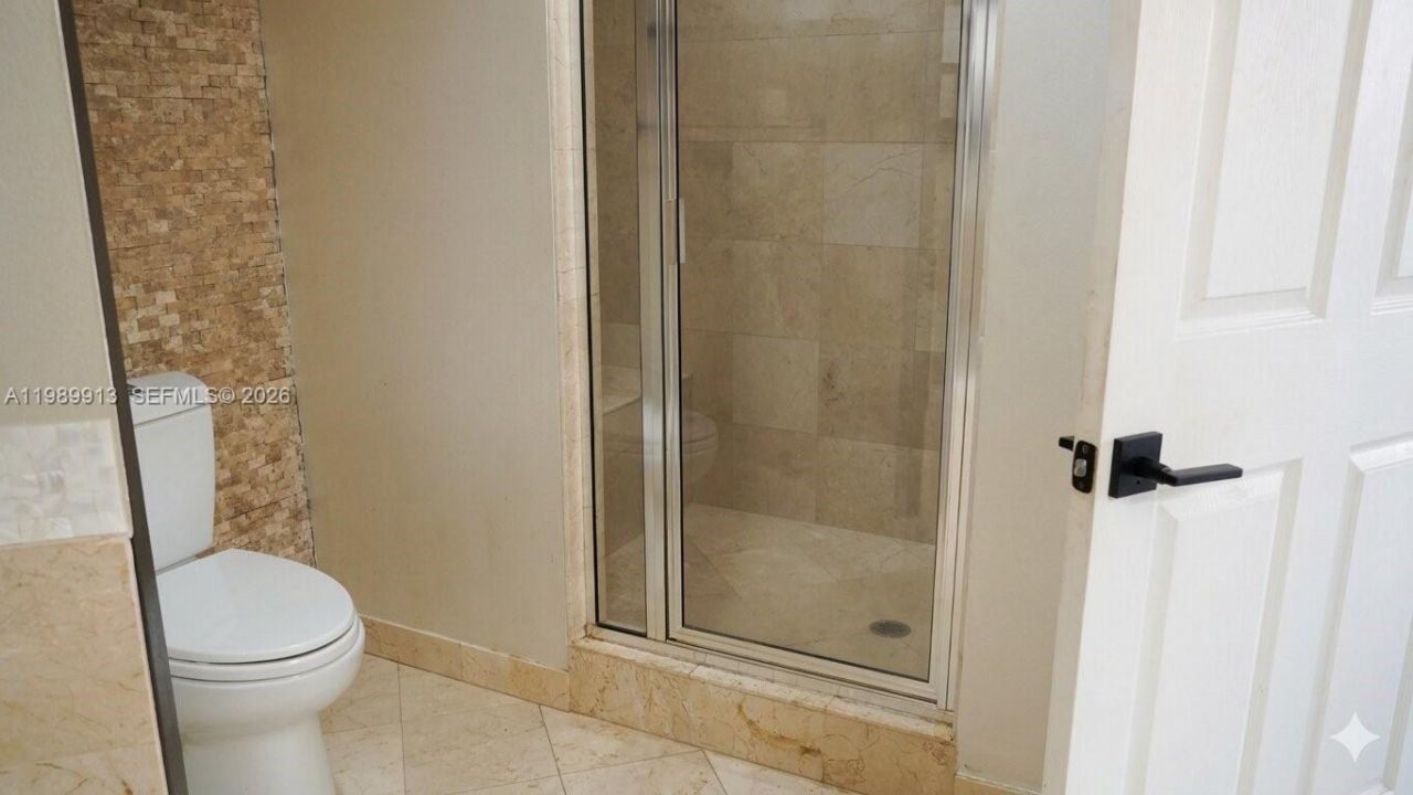 2030 S Douglas Rd, Unit 414, Coral Gables, FL 33134 Photo