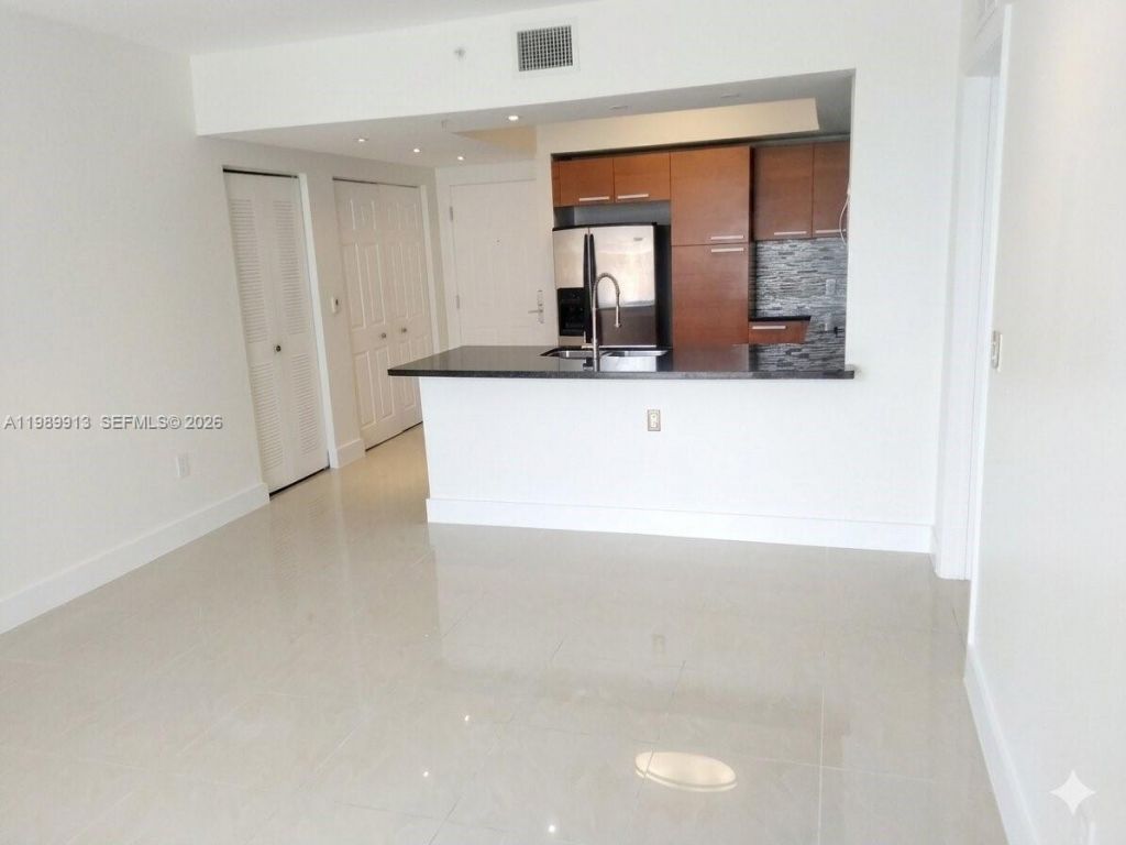 2030 S Douglas Rd, Unit 414, Coral Gables, FL 33134 Photo