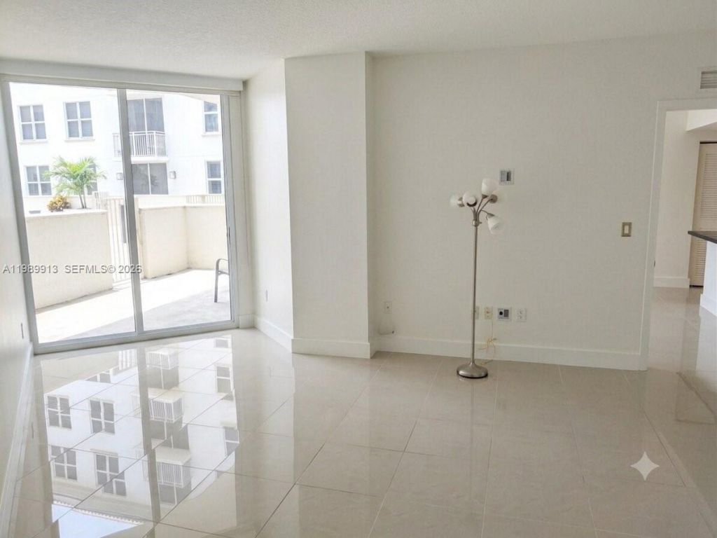 2030 S Douglas Rd, Unit 414, Coral Gables, FL 33134 Photo