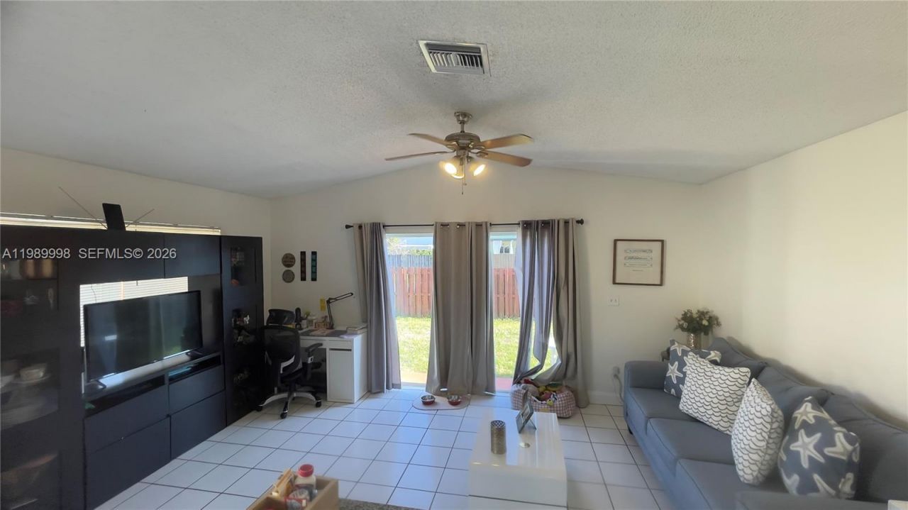 14252 SW 175th Ter, Miami, FL 33177 Photo