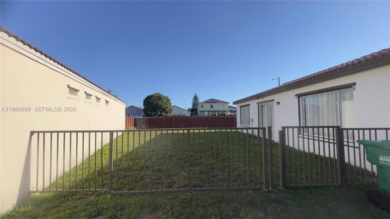 14252 SW 175th Ter, Miami, FL 33177 Photo