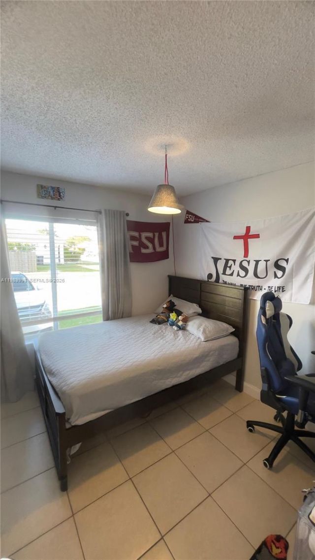 14252 SW 175th Ter, Miami, FL 33177 Photo